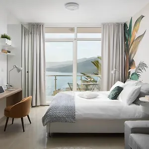  Apartment Small With A Big View