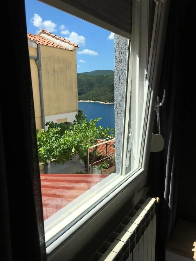 Apartment Stella Rabac